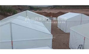 山西工業篷房的固定方法？